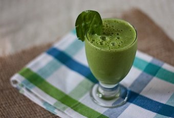 Green Monster drink recipe