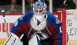 Avalanche goalie Berra scores in AHL game